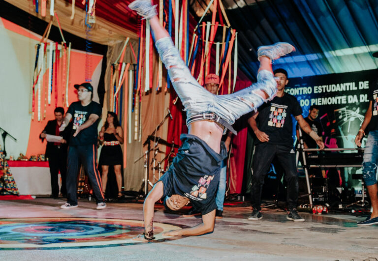 0558056C-4419-4502-B17C-5E7E12A7A91F