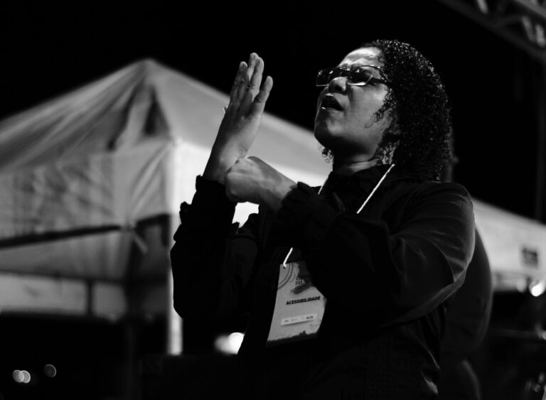 2FC69743-DE87-4CDF-9F1C-AEEEFDCD3F69