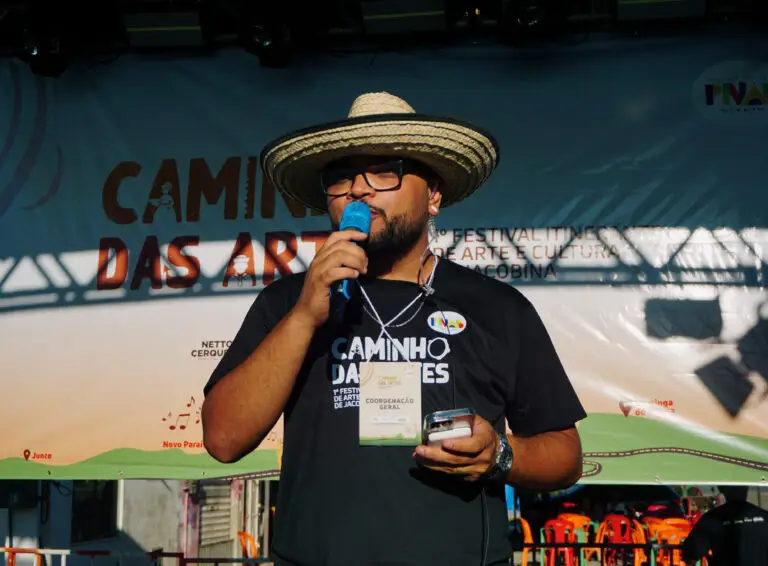 372B546F-89B7-4B77-BA16-2D55ACDBCA4E