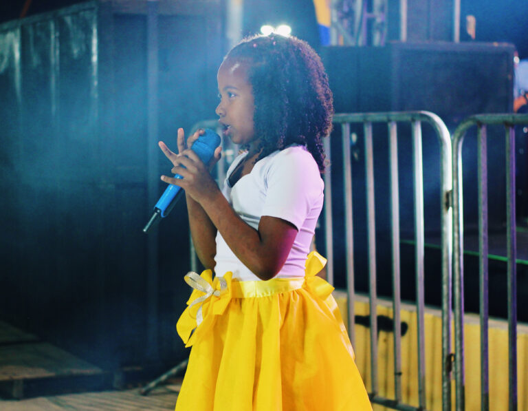 6E2EB4CD-5CFC-4913-B7BD-96298566F325