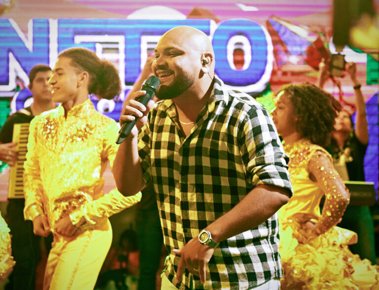 C60E990B-6DE8-4782-BFBF-B0B1B243F77B